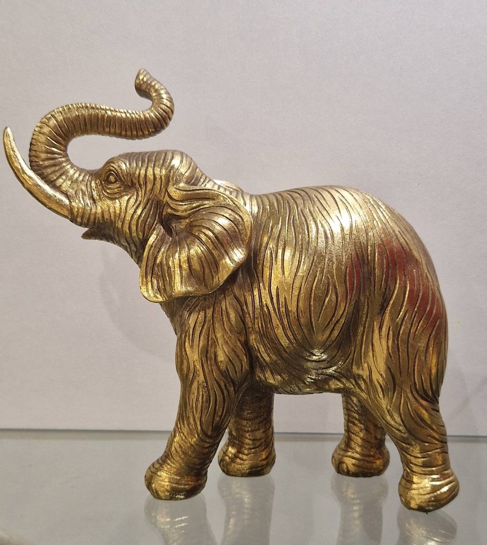 ardeco_elephant_emdee